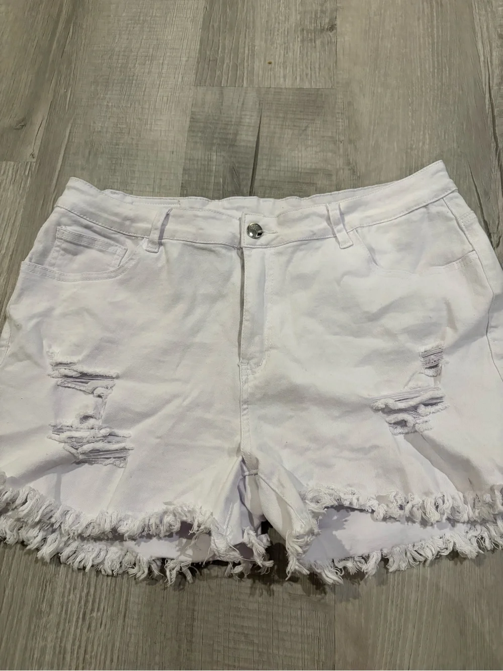 Shirley & Stone White Denim Shorts…XL